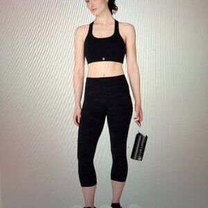 Sweaty Betty power Camo Crop 20 inch leggings black and gray